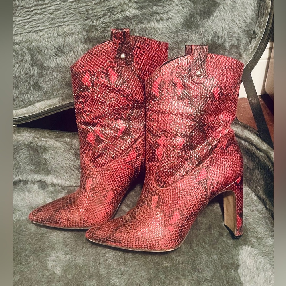 Jessica Simpson Snakeskin Boots 9 Pointed Toe Western Glam Statement Booties - Picture 8 of 8